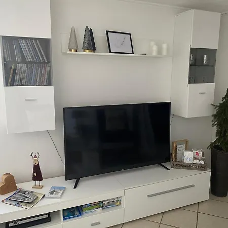 Schoene Mit Ausblick In Apartmán *