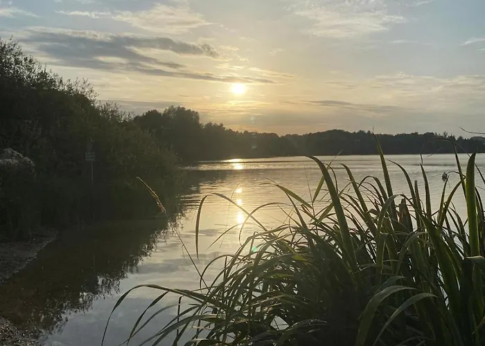 Schoene Mit Ausblick In *