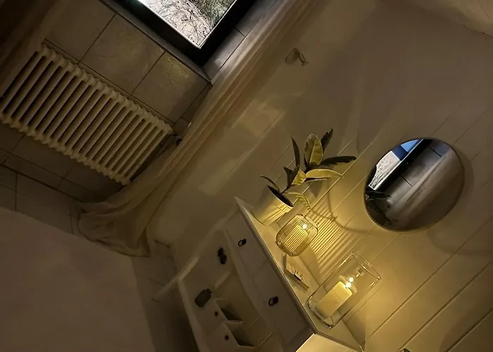 Schoene Mit Ausblick In Apartman *